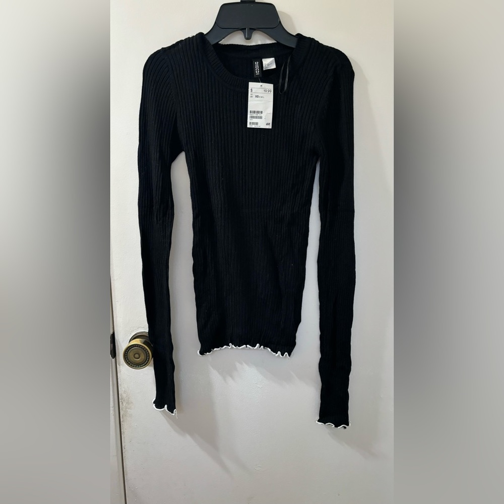 Black sweaters for women